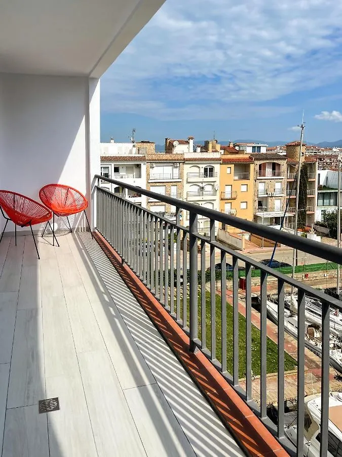 Apartamento Apartamento WELCS frente al Mar Ampuriabrava España